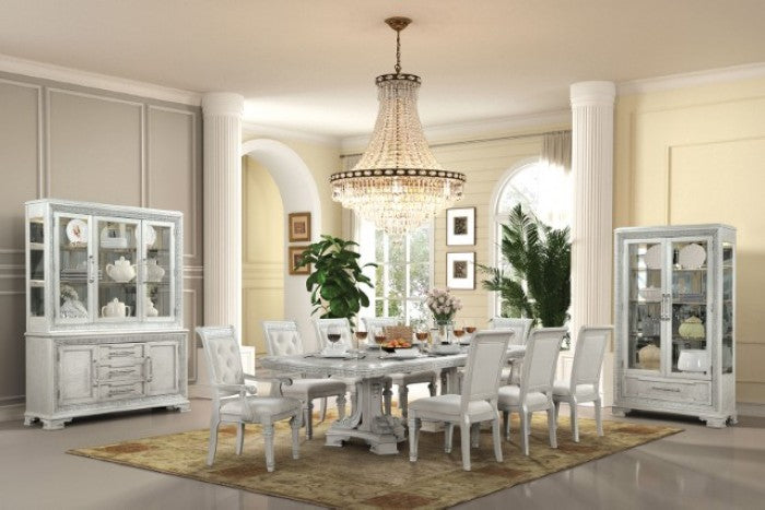 Stella Mia - full dining room